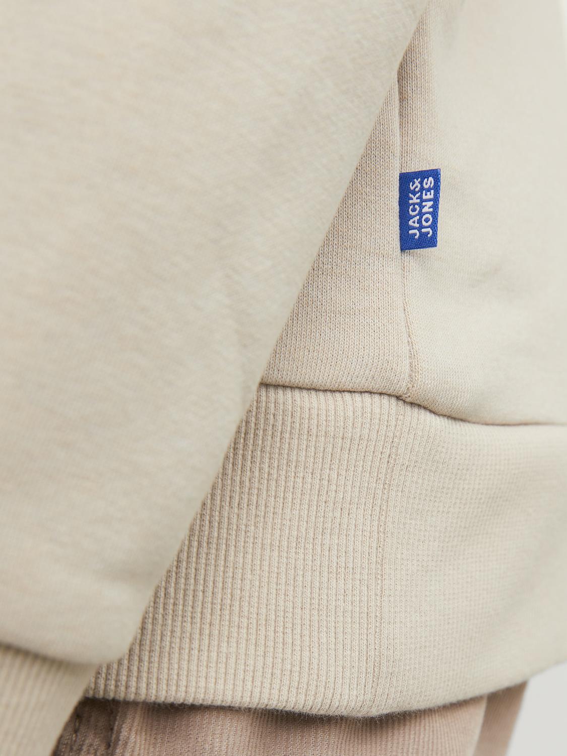 model_shot-detail